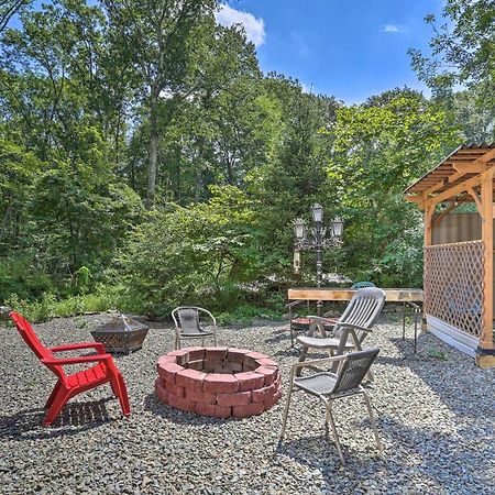 Henryville Home With Hot Tub About 5 Mi To Camelback! Extérieur photo