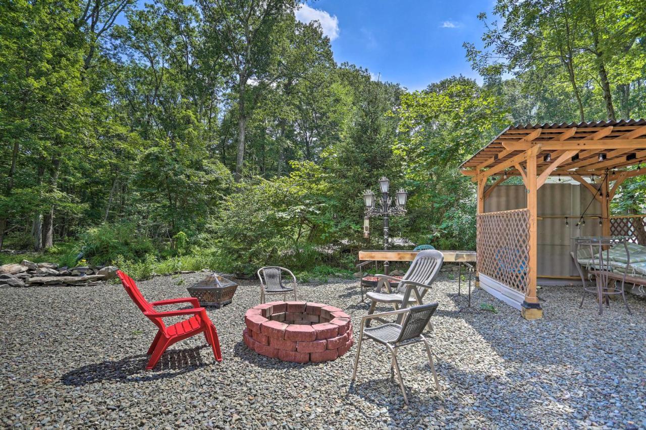 Henryville Home With Hot Tub About 5 Mi To Camelback! Extérieur photo